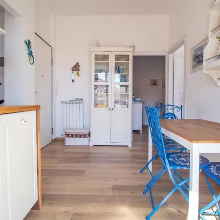 Sea And Sky Apartment